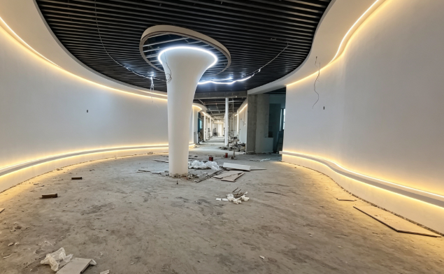 2026昆山独栋高端展厅施工怎么选？玻璃幕墙安装精度标准参考